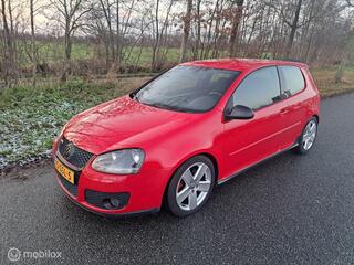 Volkswagen Golf VI