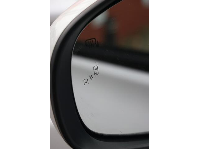 Suzuki Vitara 1.5 Hybrid Select Automaat | camera | side assist | stoelverwarming / ACC