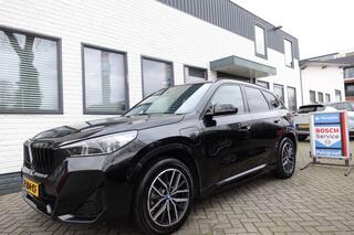 BMW X1 XDRIVE 30E M-Sport Panorama Trekhaak BOMVOL