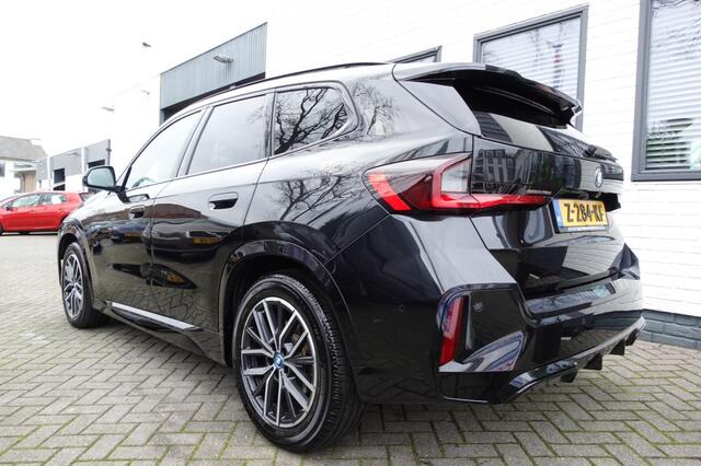 BMW X1 XDRIVE 30E M-Sport Panorama Trekhaak BOMVOL