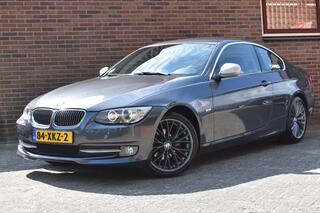 BMW 3-SERIE Coup� 320i Corporate Lease Mineralgrey Edition '12 Xenon Leder CLima Navi Cruise Inruil mogelijk