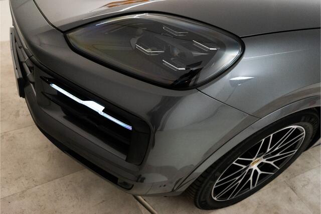 Porsche Cayenne Coup� 3.0 E-Hybrid 470PK | InnoDrive | Bose | Trekhaak | Sportchrono | VOL Fabrieksgarantie