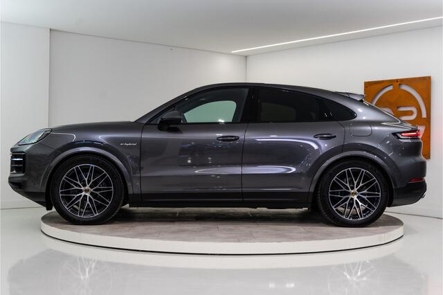 Porsche Cayenne Coup� 3.0 E-Hybrid 470PK | InnoDrive | Bose | Trekhaak | Sportchrono | VOL Fabrieksgarantie