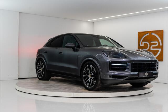 Porsche Cayenne Coup� 3.0 E-Hybrid 470PK | InnoDrive | Bose | Trekhaak | Sportchrono | VOL Fabrieksgarantie