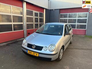 Volkswagen Polo (2002 - 2009)