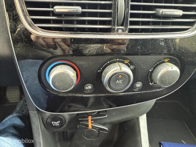 Renault Clio Estate 0.9 TCe Limited ex bpm