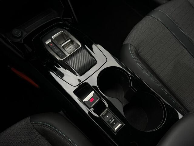 Peugeot 208 1.2 PureTech Allure NL AUTO | PDC | LAGE KM