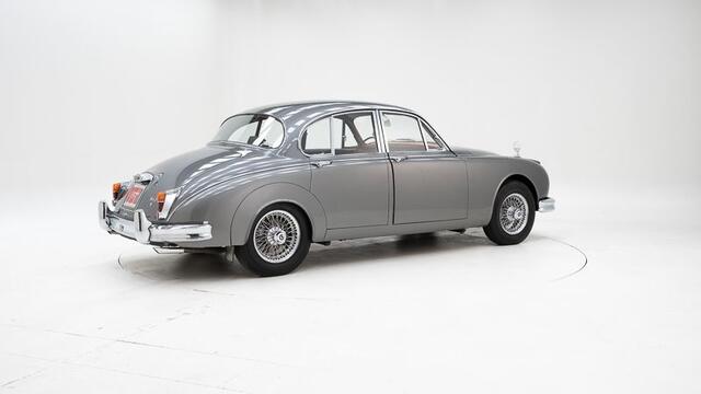 Daimler V8