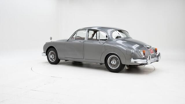 Daimler V8