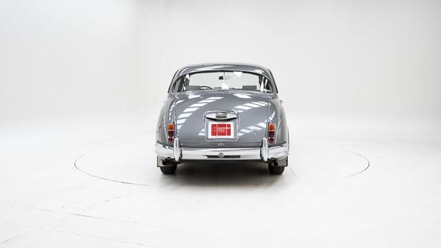Daimler V8