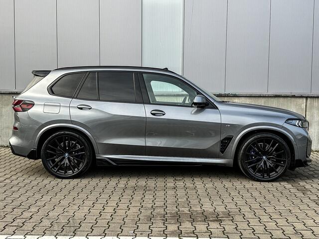 BMW X5 50e 490Pk M-sport Performance Carbon 22Inch Skycrap H&K 360Cam