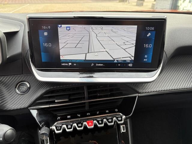 Peugeot 2008 1.2 PureTech 130 B.L. Allure automaat navi / camera / Apple/AndroidCarPlay
