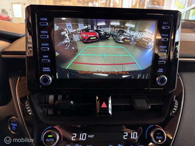 Toyota Corolla 1.8 5-Drs Hybrid carplay, navi, NL.auto