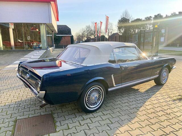 Ford Mustang cabriolet
