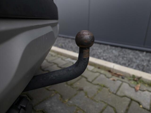 Renault Captur 1.0 TCe 100 Intens 110 pk, trekhaak, lichtmetalen wielen