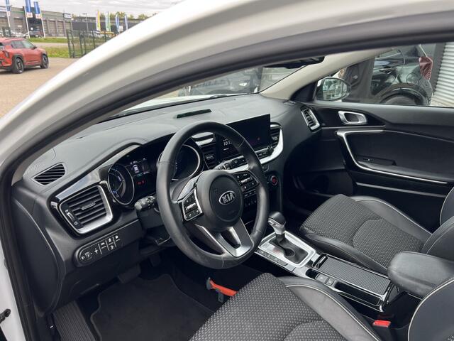 KIA Xceed 1.6 GDi PHEV DynamicPlusLine Navigatie - Stoel verwarming