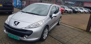 PEUGEOT 207 1.6 VTi XS