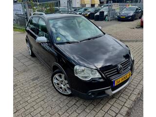 VOLKSWAGEN POLO 1.6-16V Cross