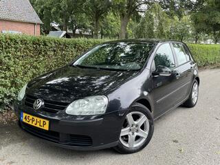 Volkswagen Golf V