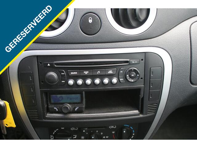 Citroen C3 1.4i Sky Radio