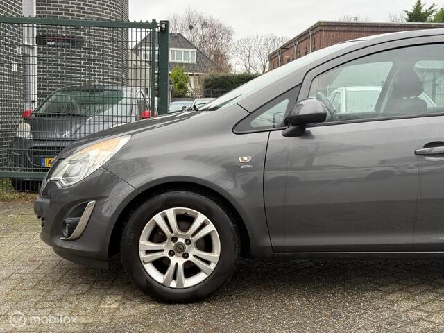 Opel Corsa 1.2 EcoFlex AIRCO