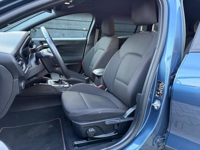 Ford Focus Wagon ST-LINE Full LED 1.0 EBH ST-line mild hybride