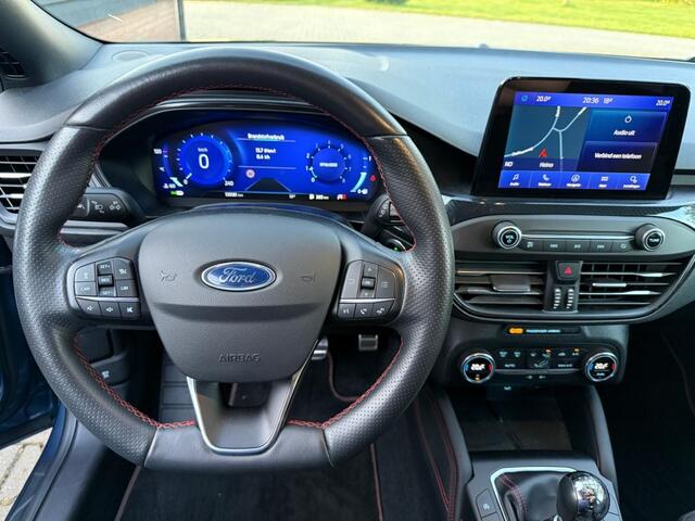 Ford Focus Wagon ST-LINE Full LED 1.0 EBH ST-line mild hybride