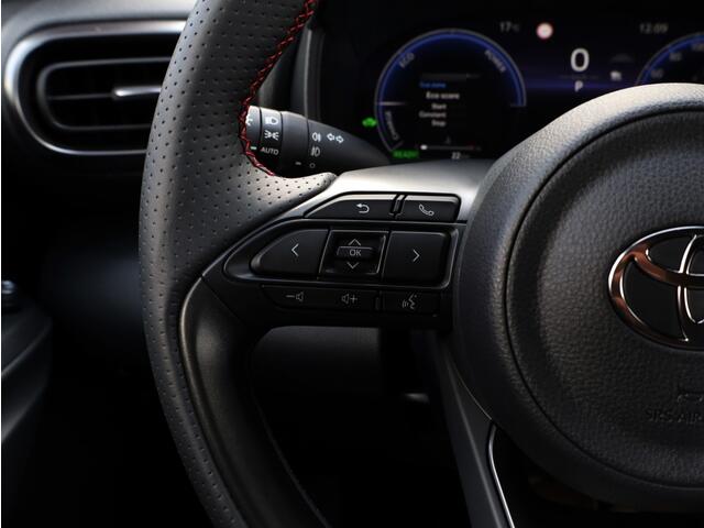 Toyota Yaris Cross 1.5 Hyb 130 GR Sport |  | Bi-Tone | El. Achterklep