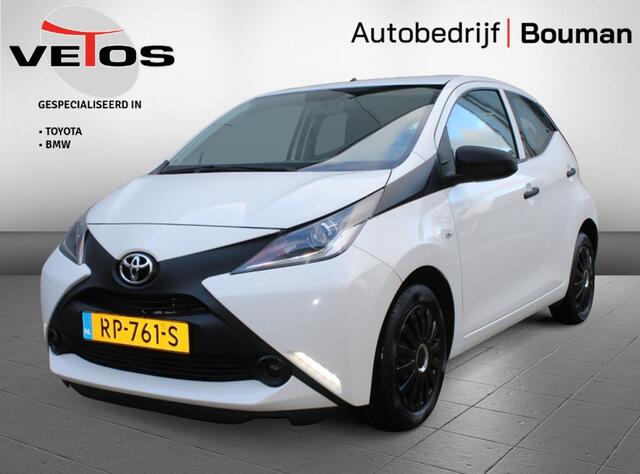 Toyota Aygo 1.0 VVT-i x-fun Airco / Bluetooth / Stuurwiel bed.