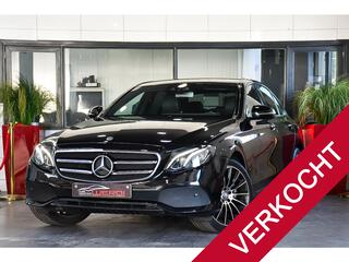 MERCEDES-BENZ E-KLASSE 220d WIDESCREEN NL-AUTO NAP XENON SFEERVERLICHTING AMG