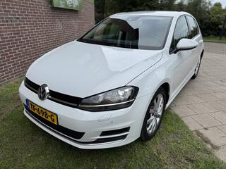 Volkswagen Golf VII