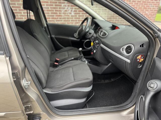 Renault Clio Estate 1.2-16V Expres2009Airco|Apk|Lmv