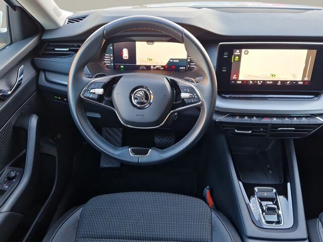 Skoda Octavia Combi 1.0 e-TSI 110PK Automaat Business Edition - Stoelverwarming