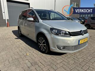 VOLKSWAGEN TOURAN VERKOCHT 1.6 TDI Highline VOL OPTIES LICHTE SCHADE!