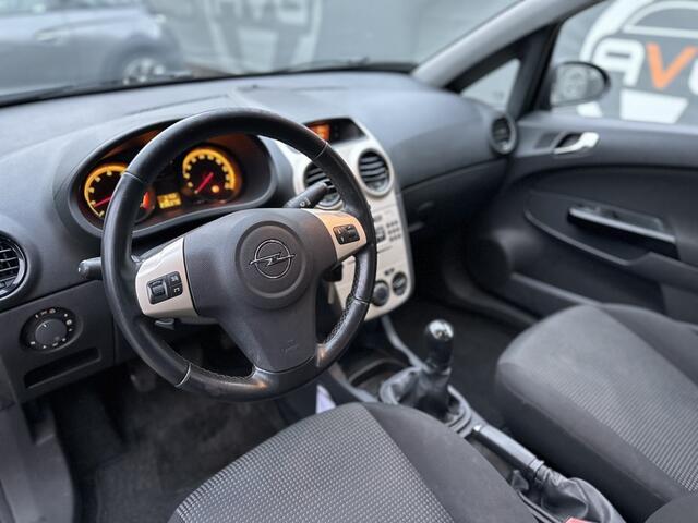 Opel Corsa 1.2-16V AircoLMVLEES TEKST INRUILKOOPJE