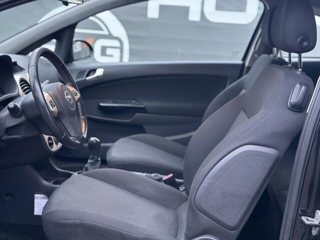 Opel Corsa 1.2-16V AircoLMVLEES TEKST INRUILKOOPJE