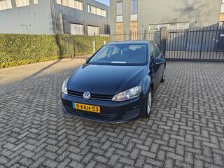 Volkswagen Golf VII