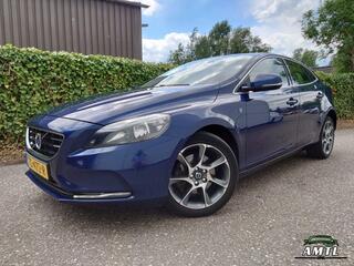 VOLVO V40 - 2.0 D2 Ocean Race