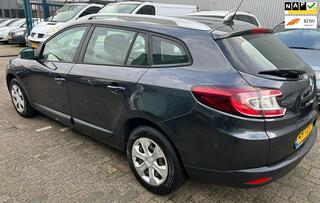 RENAULT MEGANE Estate 1.5 dCi Expression injector niet goed