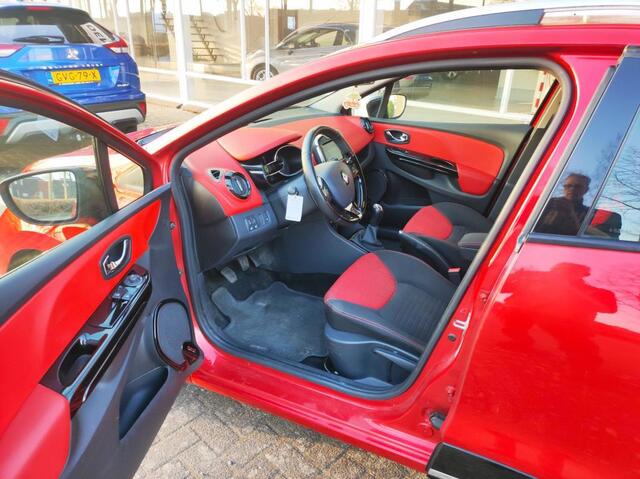 Renault Clio Estate 1.5 dCi ECO Dynamique estate