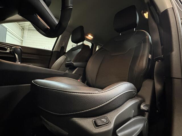 Jeep Compass 1.5l GSE 145pk e-Hybrid Night Eagle DCT Carplay, Led koplampen, Stoel/Stuur verwarming