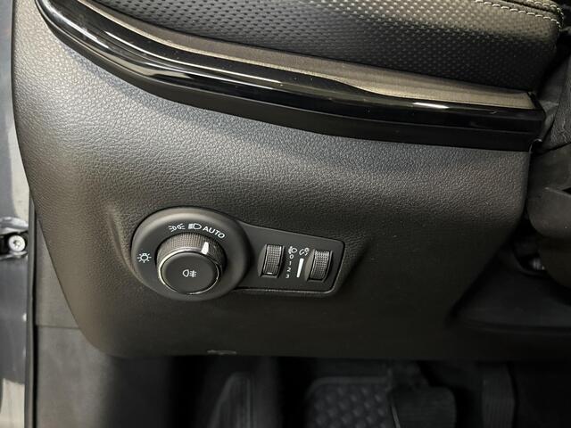 Jeep Compass 1.5l GSE 145pk e-Hybrid Night Eagle DCT Carplay, Led koplampen, Stoel/Stuur verwarming