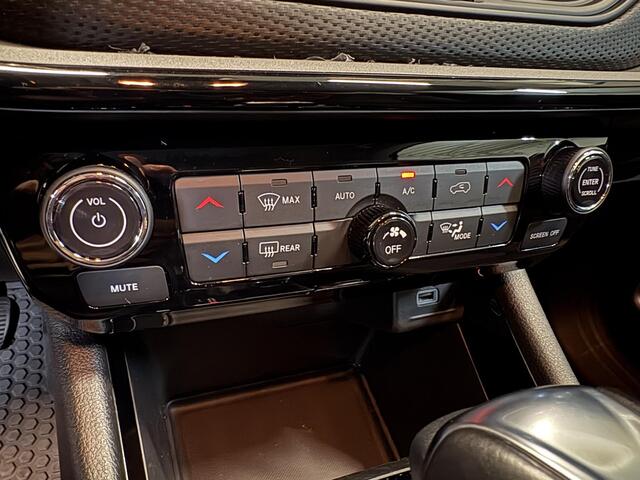 Jeep Compass 1.5l GSE 145pk e-Hybrid Night Eagle DCT Carplay, Led koplampen, Stoel/Stuur verwarming