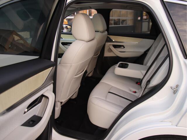 Mazda CX-60 2.5 e-SkyActiv PHEV Takumi Plus Panorama dak, HUD, Trekhaak, FULL OPTIONS Lente actie