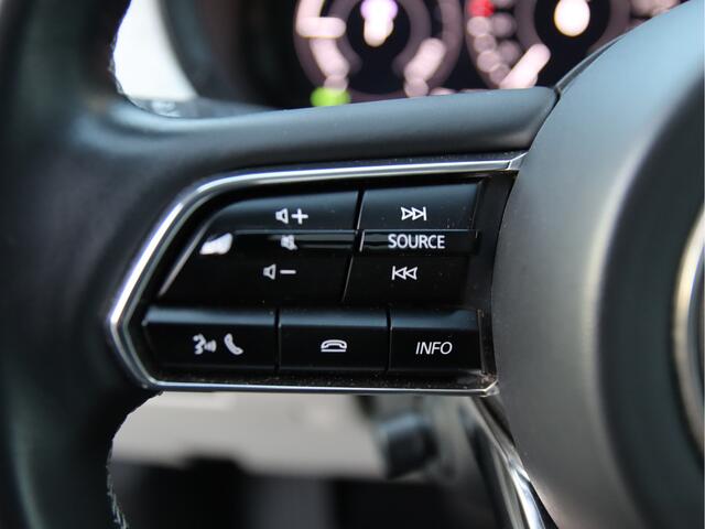 Mazda CX-60 2.5 e-SkyActiv PHEV Takumi Plus Panorama dak, HUD, Trekhaak, FULL OPTIONS Lente actie