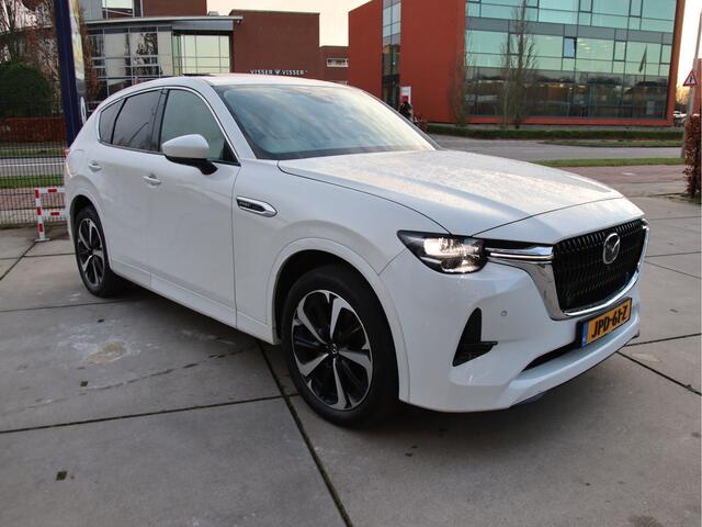 Mazda CX-60 2.5 e-SkyActiv PHEV Takumi Plus Panorama dak, HUD, Trekhaak, FULL OPTIONS Lente actie