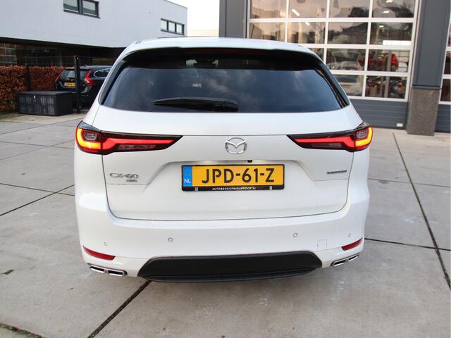 Mazda CX-60 2.5 e-SkyActiv PHEV Takumi Plus Panorama dak, HUD, Trekhaak, FULL OPTIONS Lente actie