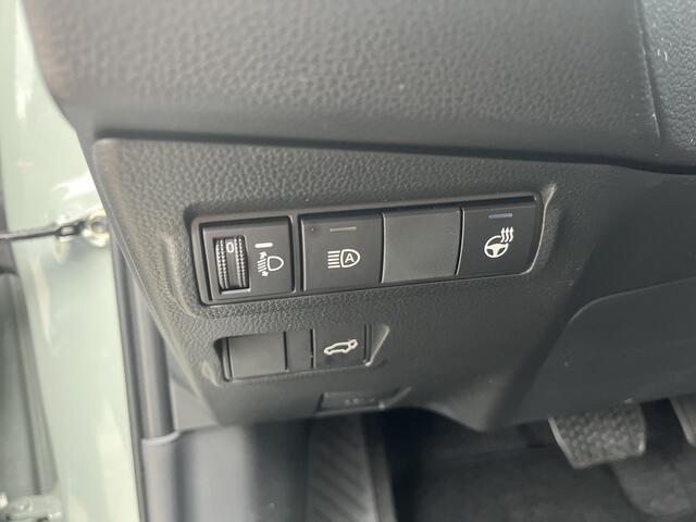Toyota Corolla Cross Hybrid 140 Dynamic | Panodak | Uit voorraad leverbaar | � 3.000 extra inruilwaarde |