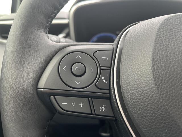 Toyota Corolla Cross Hybrid 140 Dynamic | Panodak | Uit voorraad leverbaar | � 3.000 extra inruilwaarde |