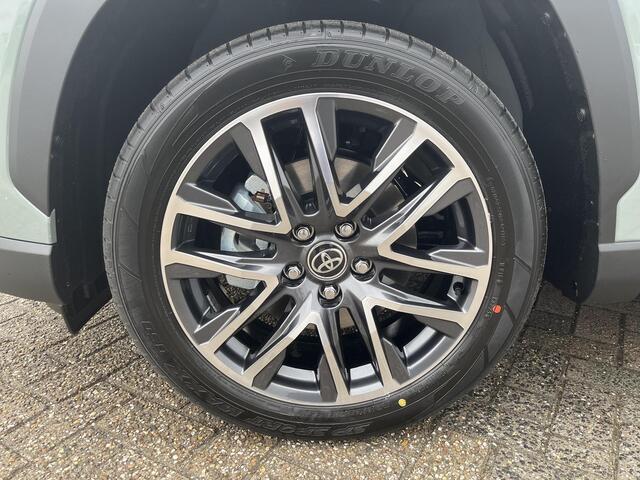 Toyota Corolla Cross Hybrid 140 Dynamic | Panodak | Uit voorraad leverbaar | � 3.000 extra inruilwaarde |